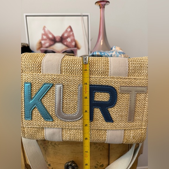 KURT GEIGER LONDON
Small Southbank Shopper Tote - Picture 6 of 16